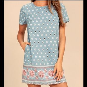 Sale💕Lulu's Secret paradise blue print dress